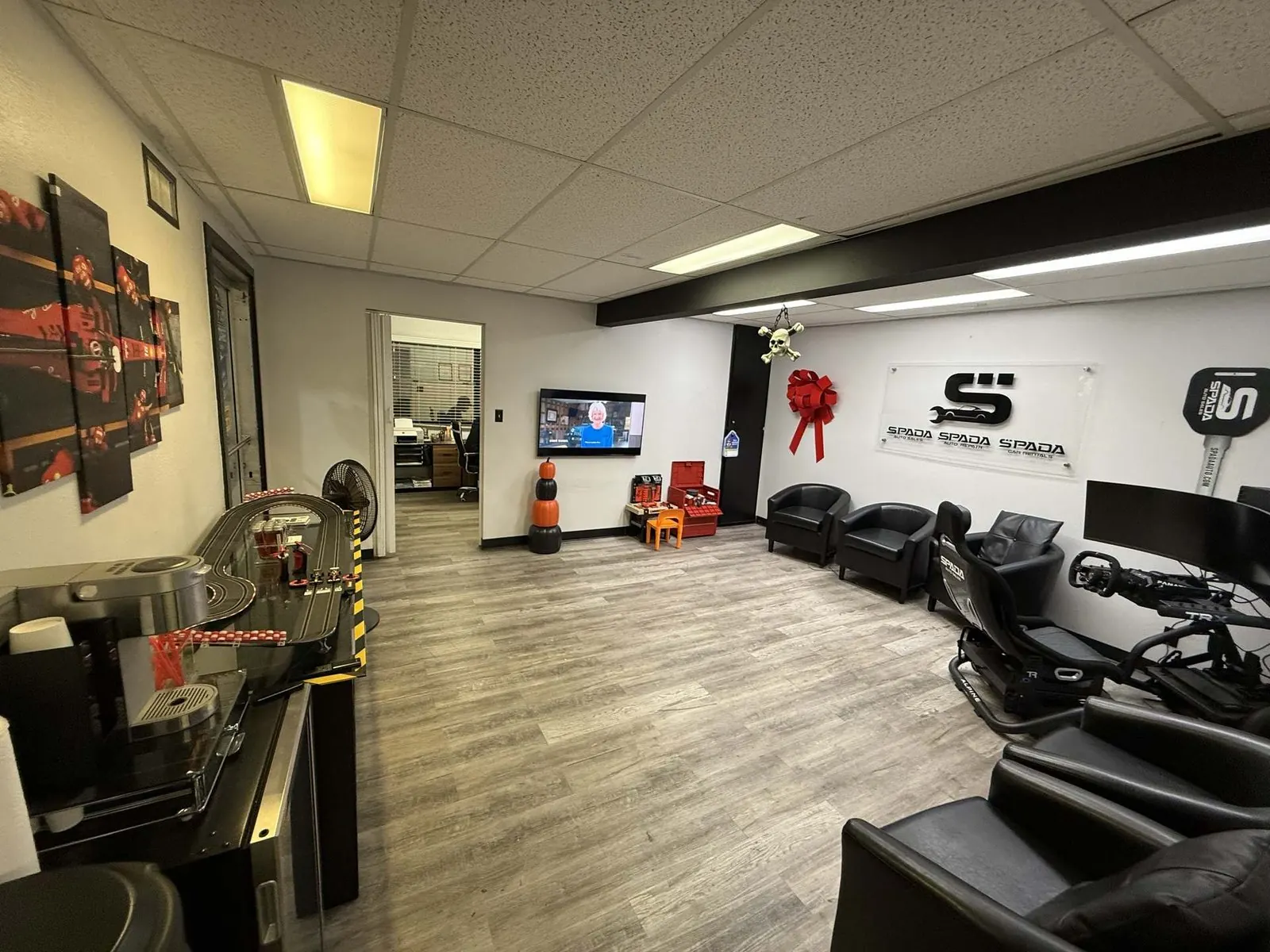 Customer lounge